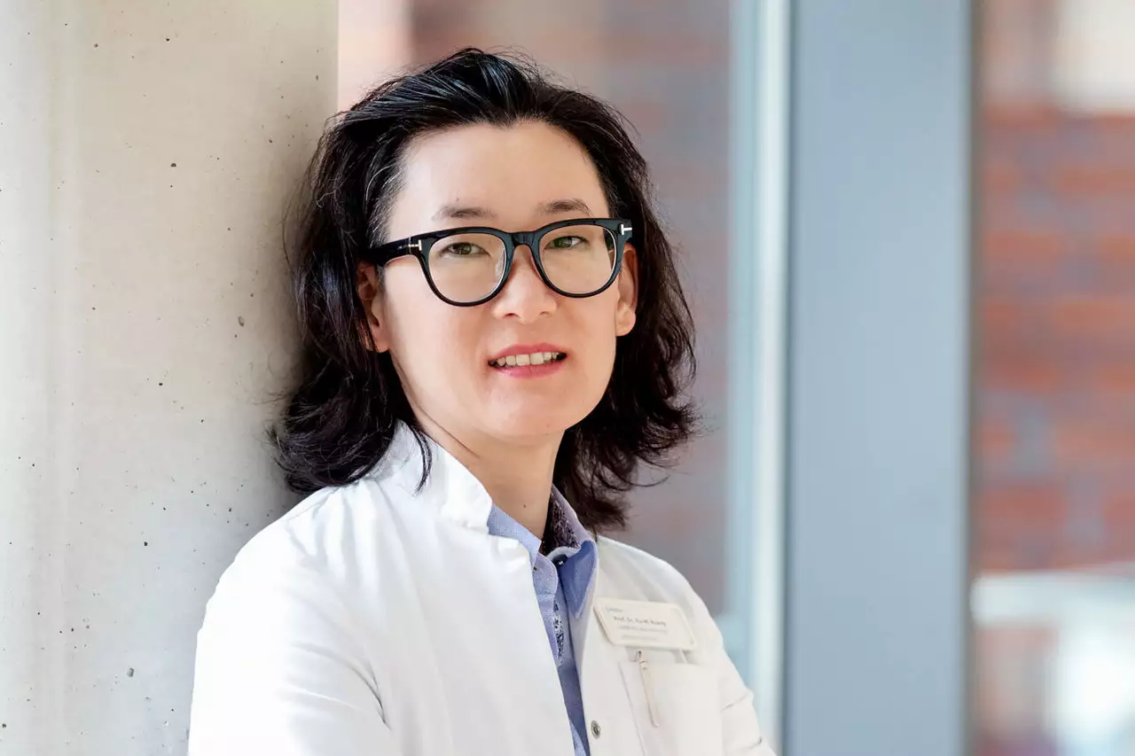 Augmented Reality und Carbon-Implantate: Frau Prof. Ryang zu Fortschritten der Neurochirurgie